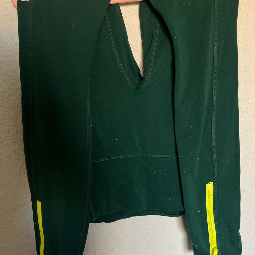 Fabletics Workout Set - image 4